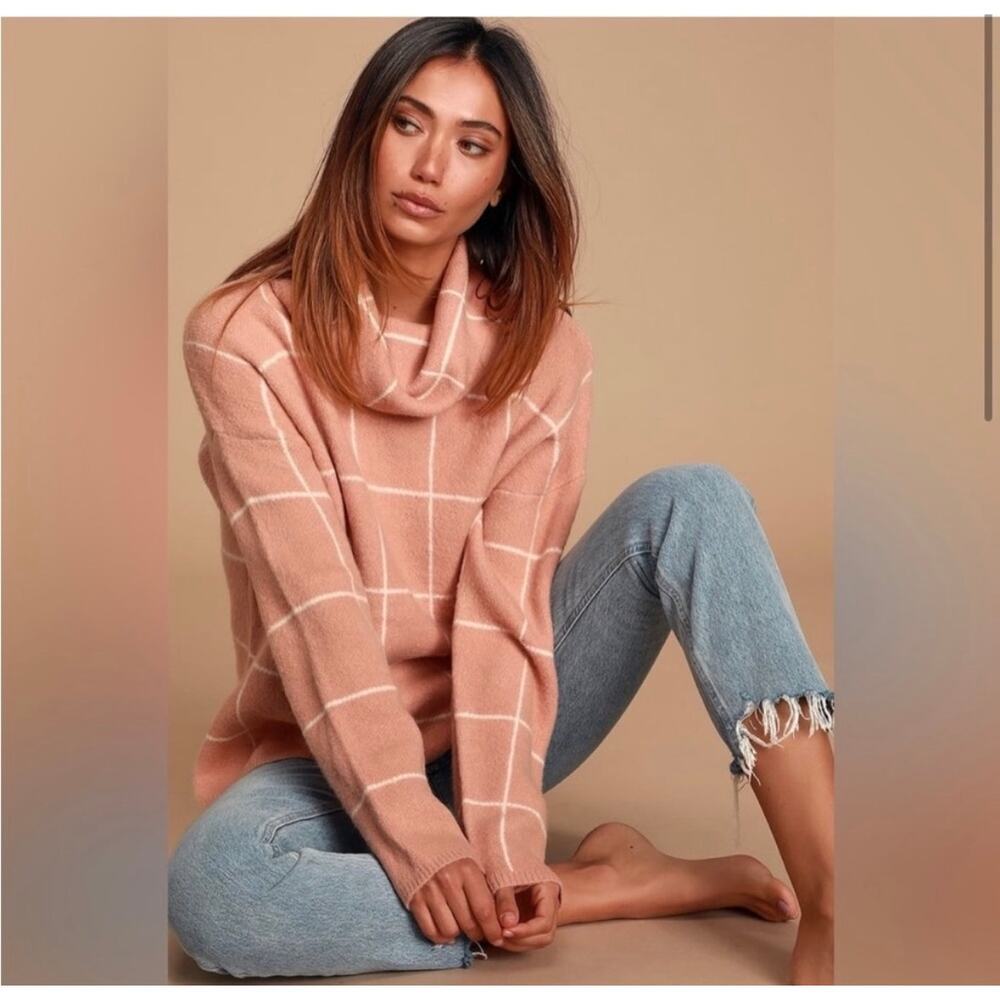Lulus Blush Pink and White Cowl Neck Knit Sweater Small - Picture 2 of 6